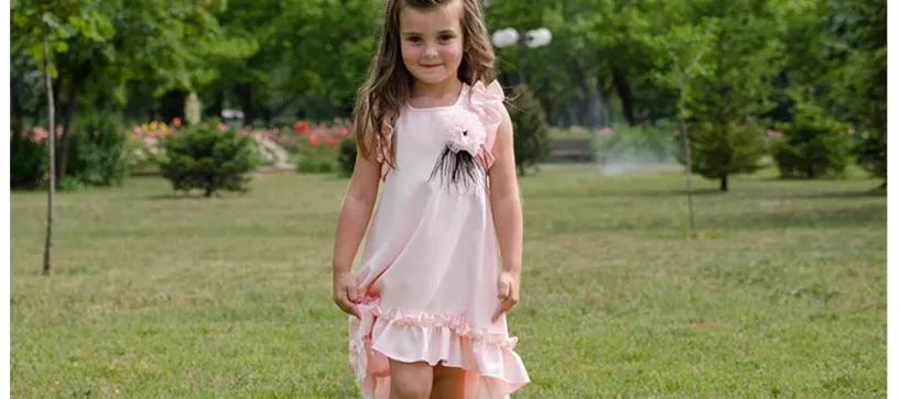 Детската рокля - кралицата на момичешкия гардероб
