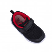Детски дишащи олекотени маратонки за момчета черно и червено 2