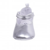 Меки бебешки пантофки в лъскаво сребристо 2