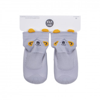 Бебешки чорапки със силиконова подметка в светлосиво