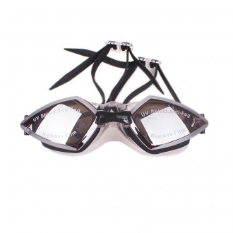 Детски очила за плуване в кутийка