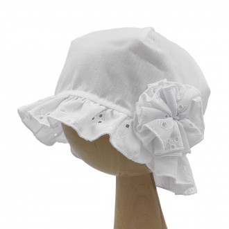 Бебешка лятна шапка за момичета с рязана дантела