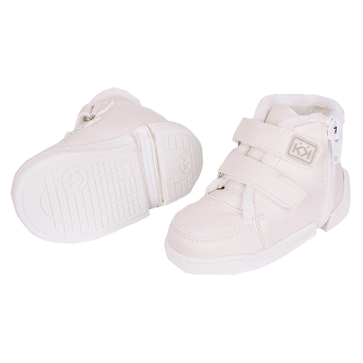 Бебешки зимни буйки "Кец" с пухче в бяло