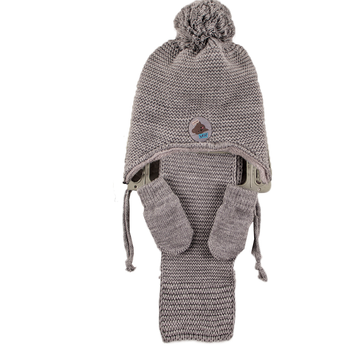 Комплект шал, шапка и ръкавички в бежово