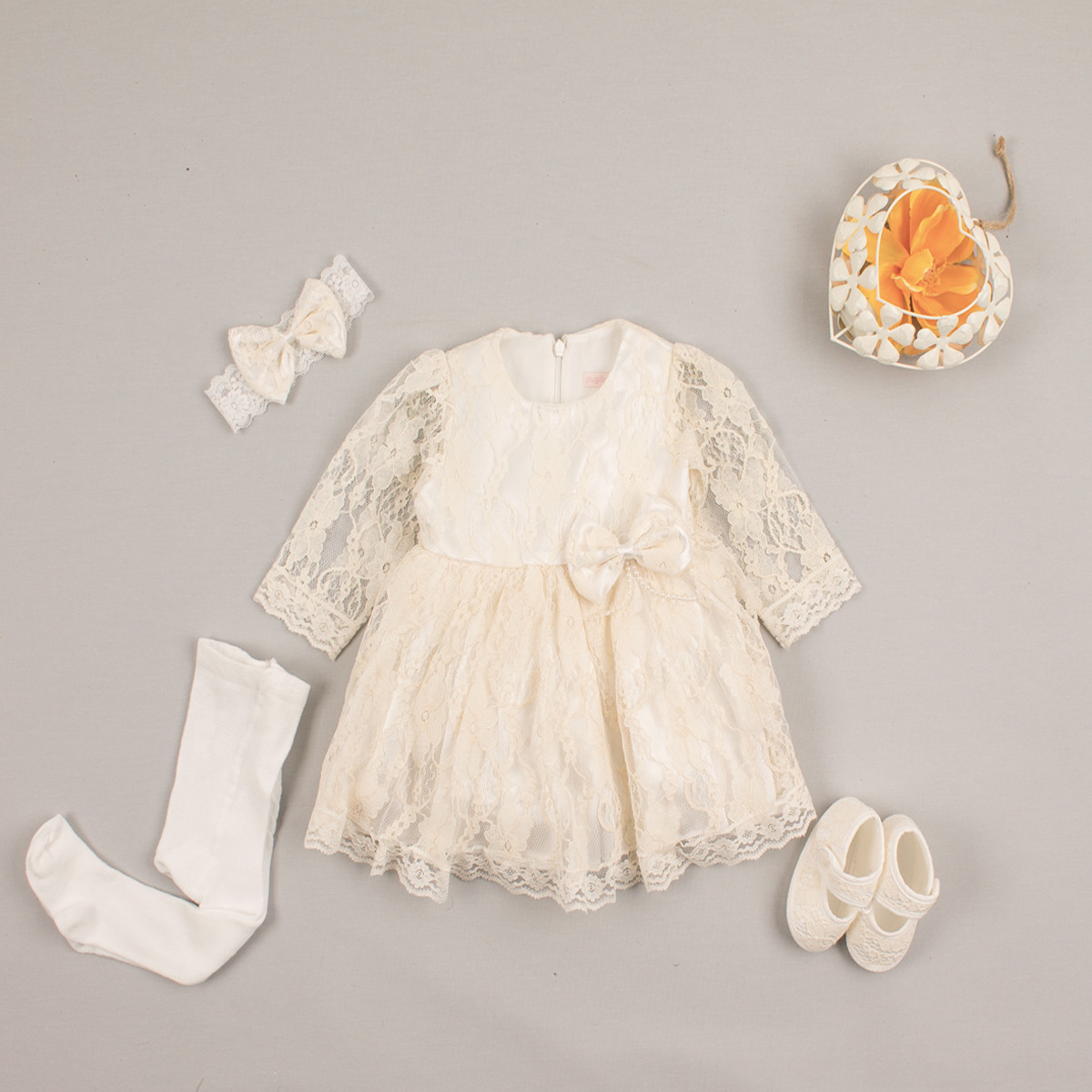 Комплект за изписване на момиченца от 4 части